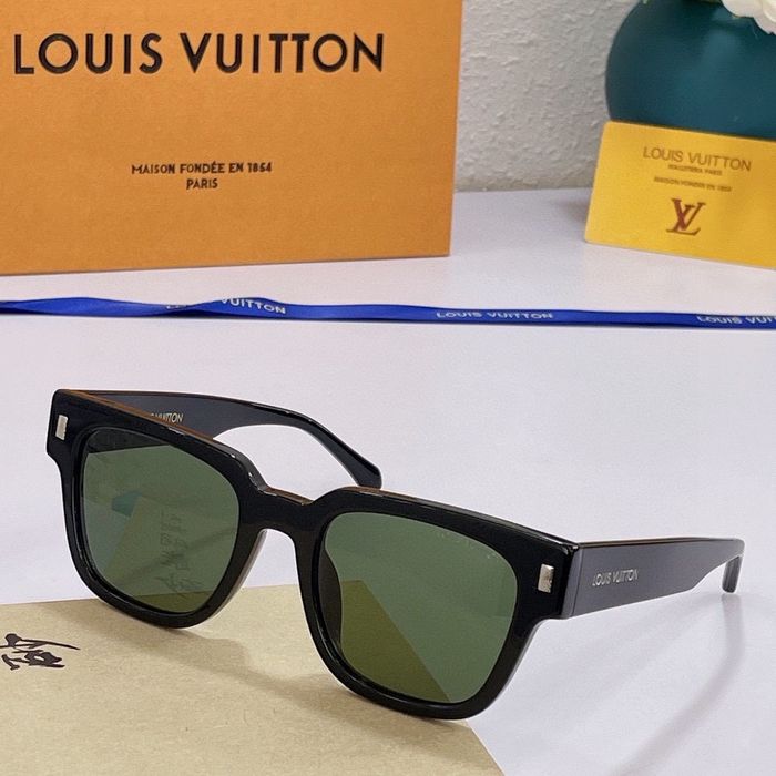 Louis Vuitton Sunglasses Top Quality LVS00004